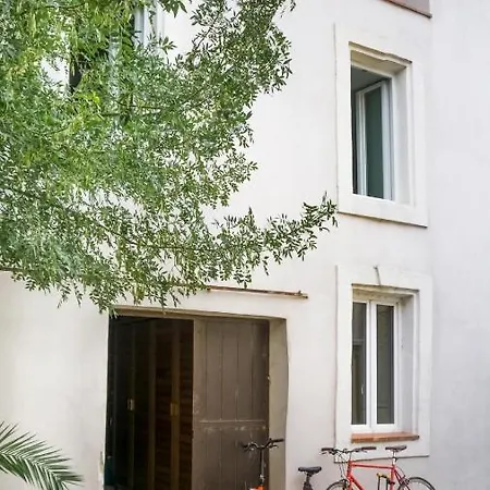 Belle Et Grande Maison De Village Au Bord De L'eau Peyriac-de-Mer
