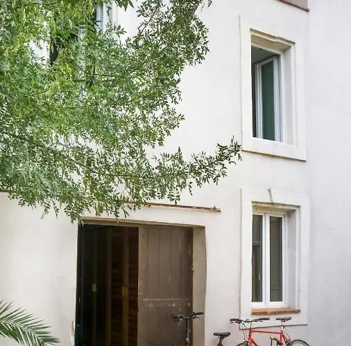 Belle Et Grande Maison De Village Au Bord De L'eau Peyriac-de-Mer